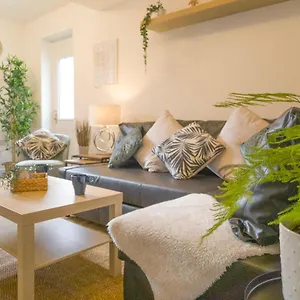 Principality - Two Bed By Promise Apartment